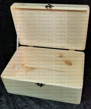 Load image into Gallery viewer, Handled Rectangle Box - Suduko Design Personalised Free Box
