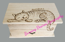 Load image into Gallery viewer, Jewellery Box Cat Design
